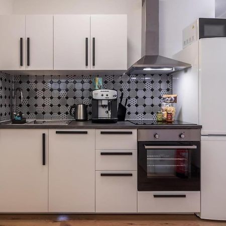 Charming Apartment In Prime Location Hamburgo Exterior foto